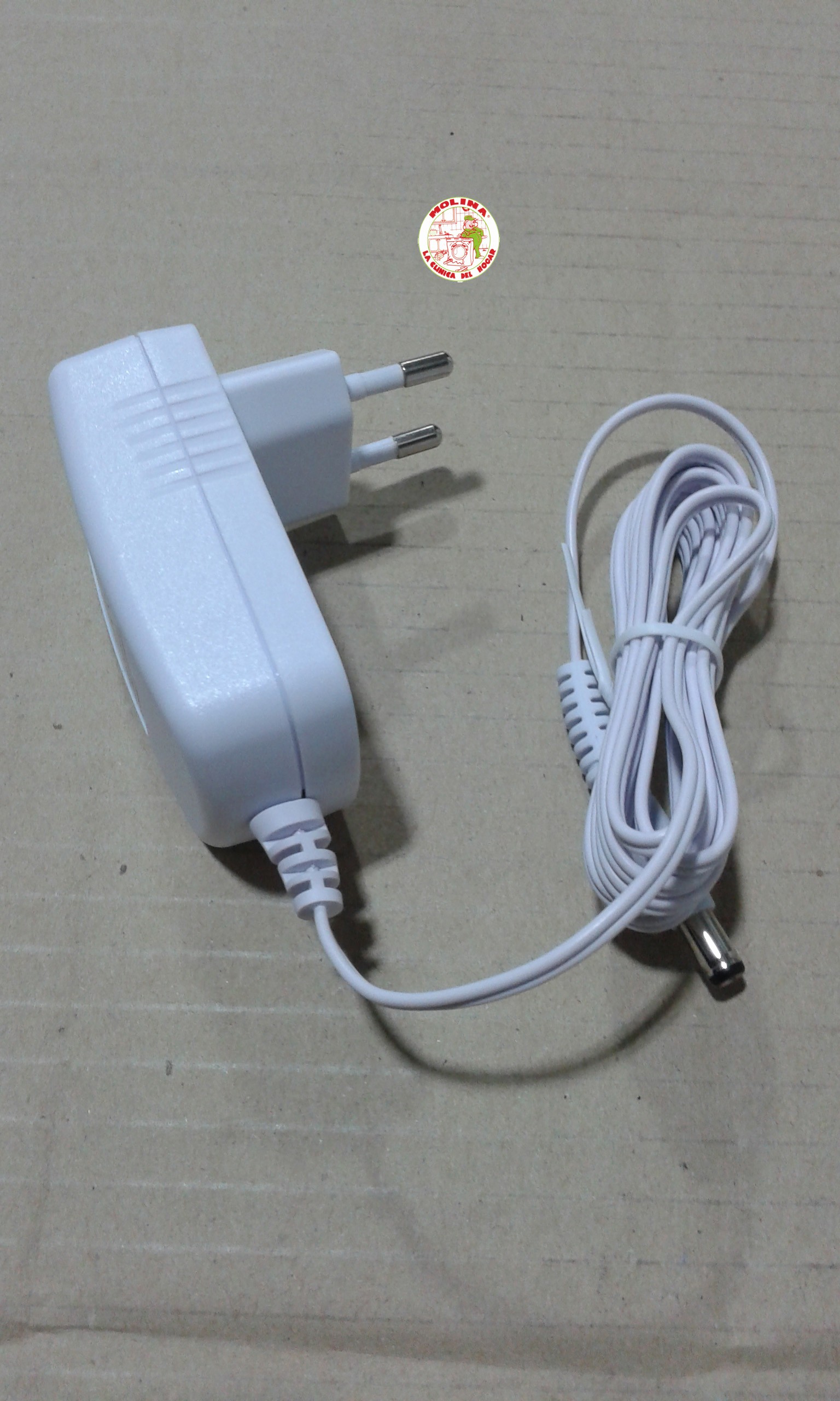 Transformador, Cargador, Alimentador,Electrico, Bateria, Aspirador 220V. Salida, 29V. Rowenta.