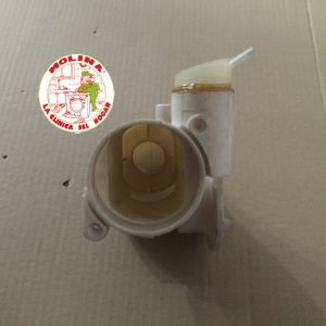 Cuerpo filtro lavadora Zanussi.
