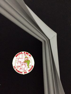 Burlete Magnetico, goma puerta frigorífico Grupo Electrolux (Electrolux, Zanussi, Corberó) labio largo, 57x96cm.