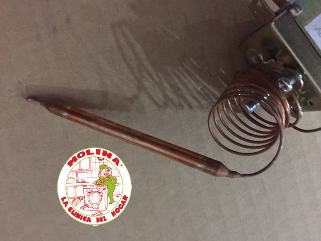 Termostato Regulable, Termo, Calentador, Acumulador, ETC, 16 Amp. 0 a 90º con bulbo.