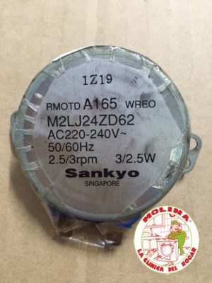 Motor gira plato microondas 220V, eje 2 chaflanes 5mm., eje 7x9mm.