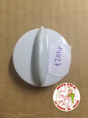 Mando microondas Moulinex, blanco.