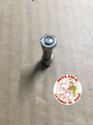 Eje con tuerca sujección lavadora Jata.