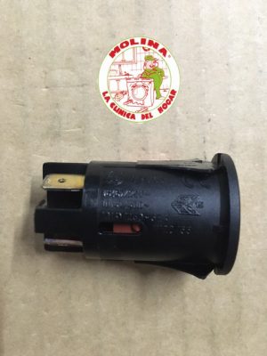 Interruptor pulsador redondo 16Amp. con piloto.