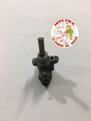 Grifo gas cocina Teka eje 6 mm. salida lateral.