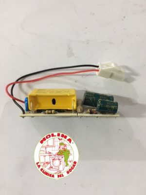 Circuíto-tarjeta electrónica Led-alumbrado frigorífico Candy, 6,5x2 cm.