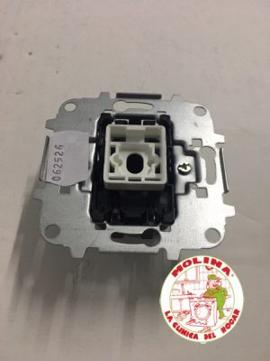Interruptor Niessen conmutador 8102,