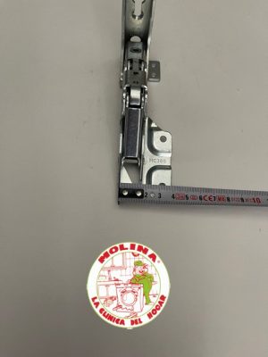 Bisagra inferior puerta frigorífico Liebherr.